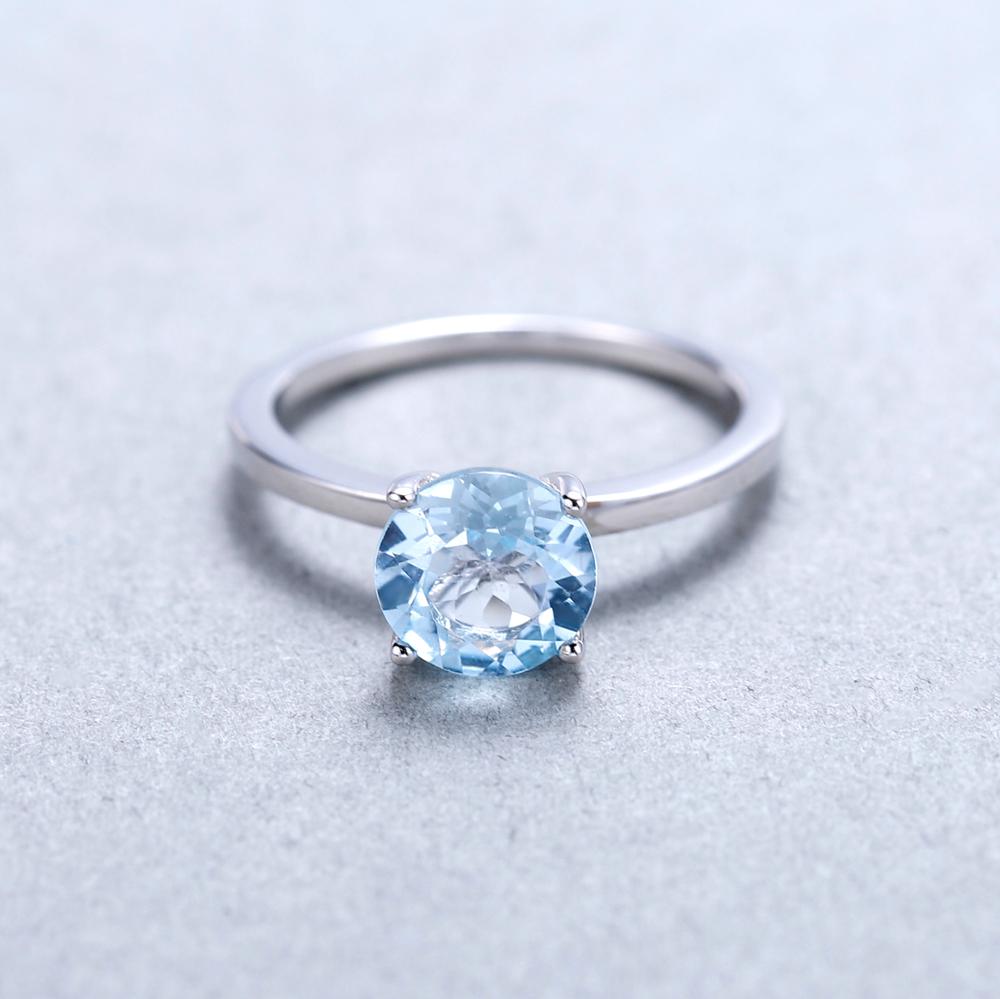 Round Cut Simplistic Sapphire Ring