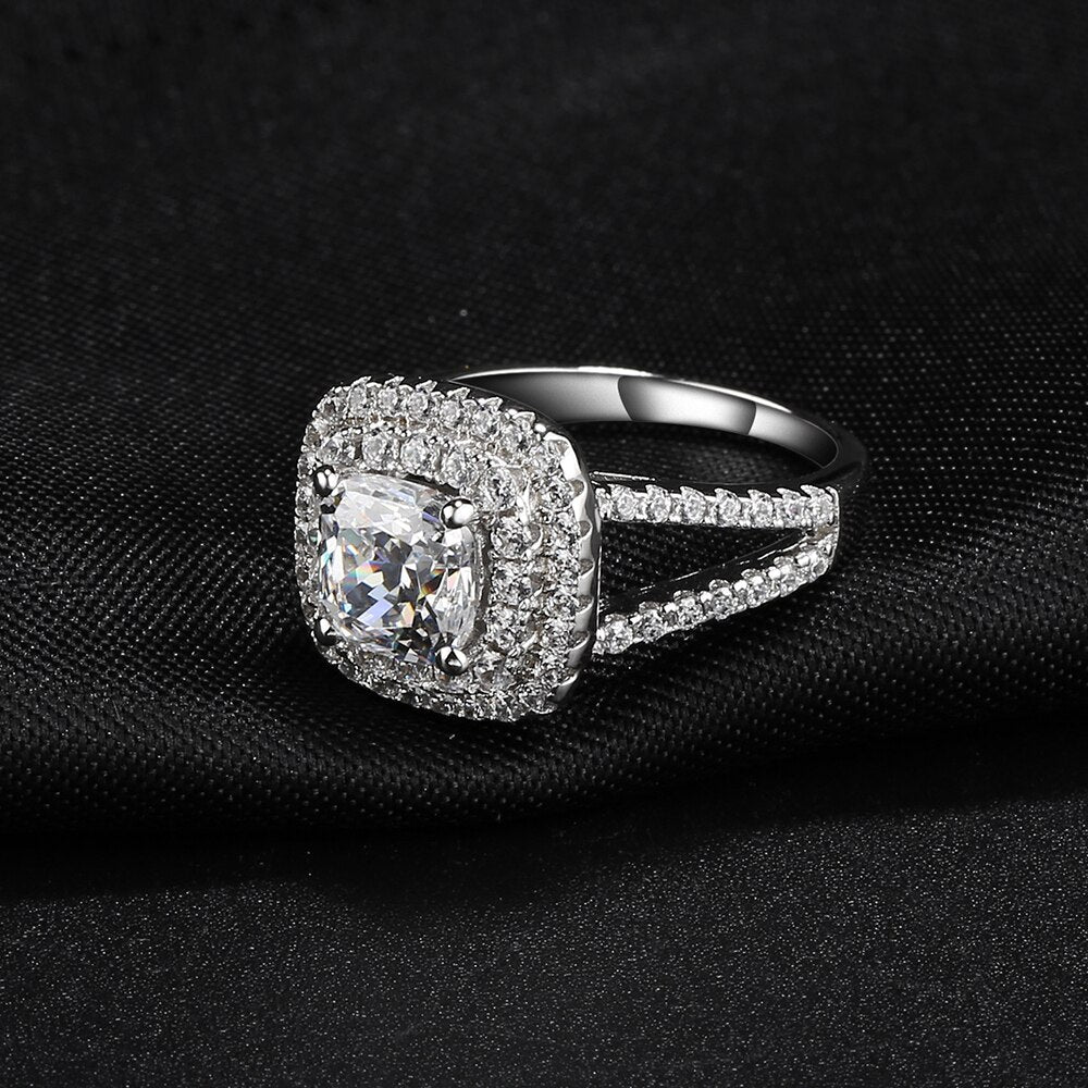 Vintage Cubic Zirconia Ring