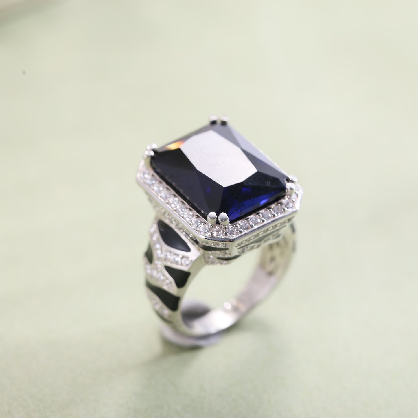 Tiger Pattern Sapphire Large Gemstone Ring